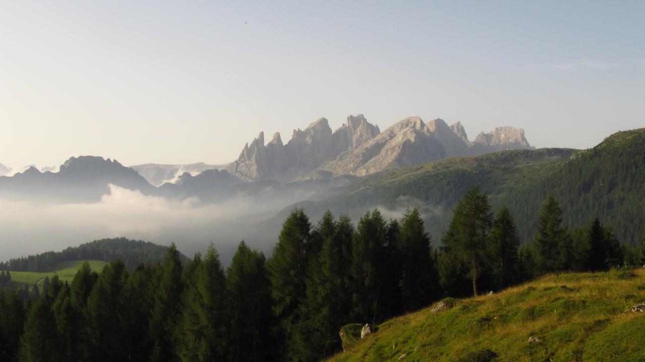 Albergo Miralago Passo San Pellegrino Esterno foto
